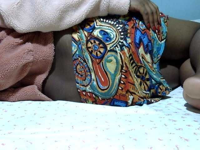 Prettydomina live cam on BongaCams