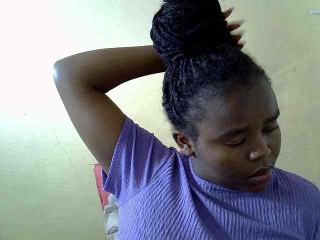 Prettydomina live cam on BongaCams