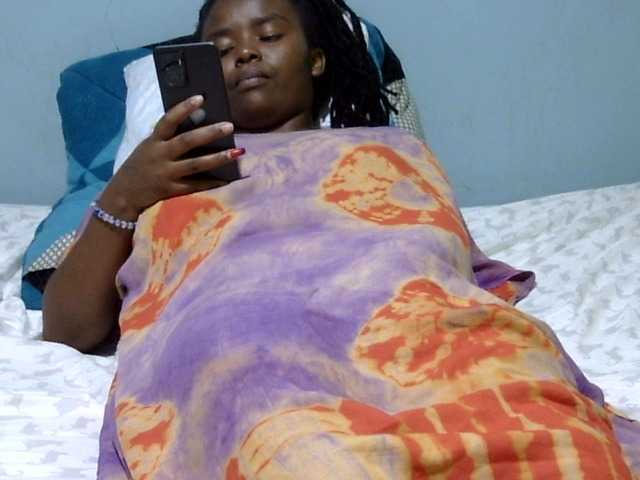 Prettydomina live cam on BongaCams