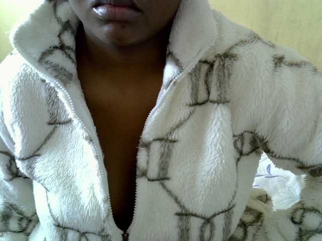 Prettydomina live cam on BongaCams