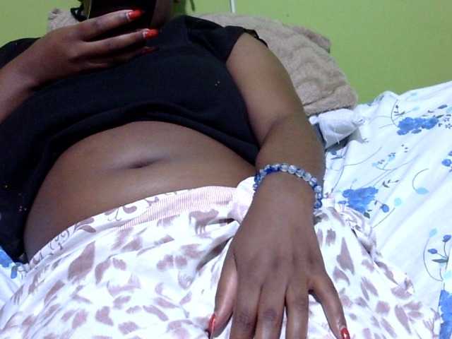 Prettydomina live cam on BongaCams