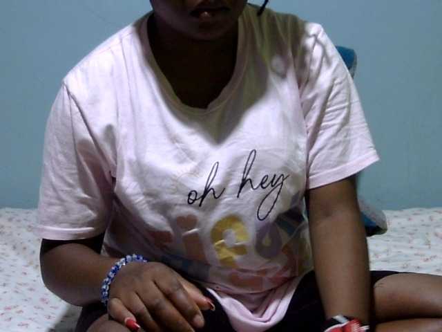 Prettydomina live cam on BongaCams