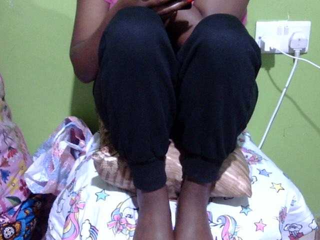 Prettydomina live cam on BongaCams