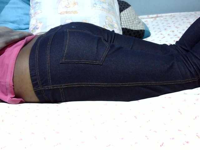 Prettydomina live cam on BongaCams