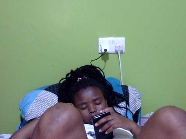 Prettydomina live cam on BongaCams