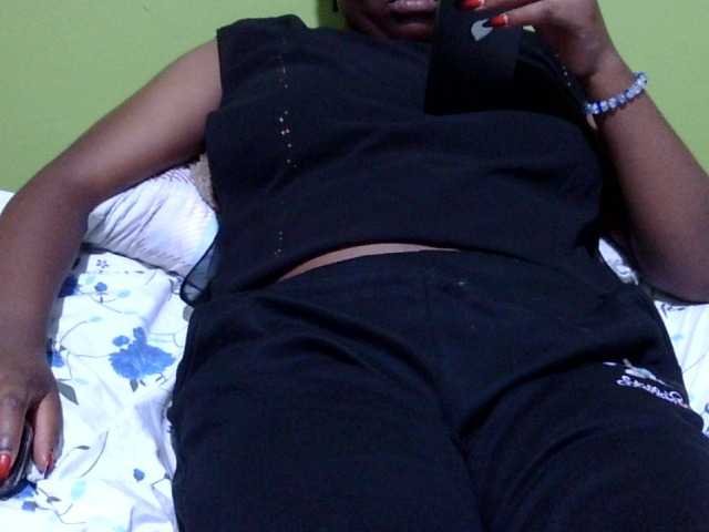 Prettydomina live cam on BongaCams