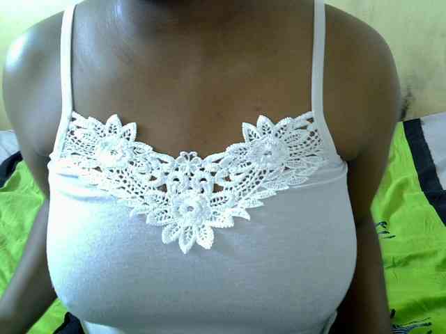 Prettydomina webcam