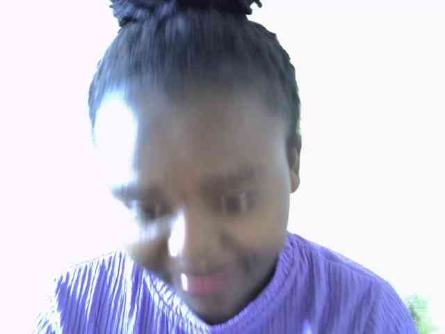 Prettydomina webcam