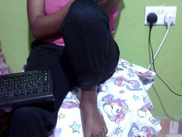 Prettydomina Live Webcam on BongaCams