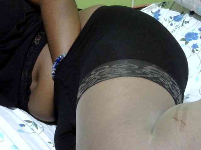 Prettydomina webcam