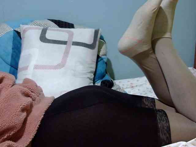 Prettydomina webcam
