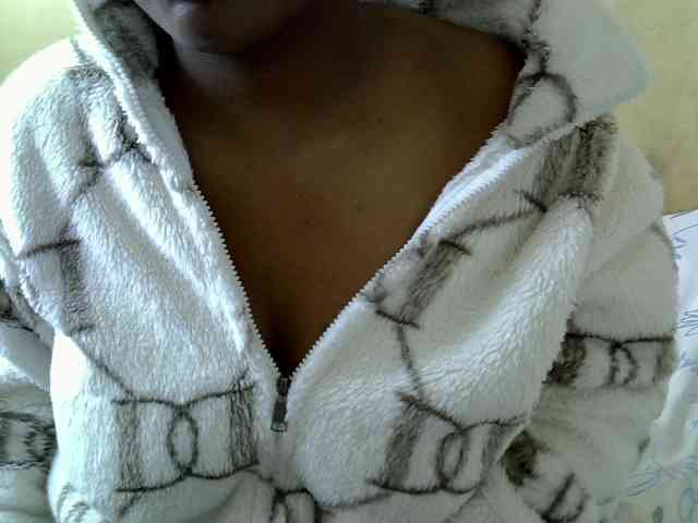 Prettydomina webcam