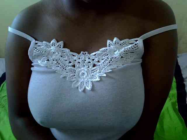 Prettydomina webcam