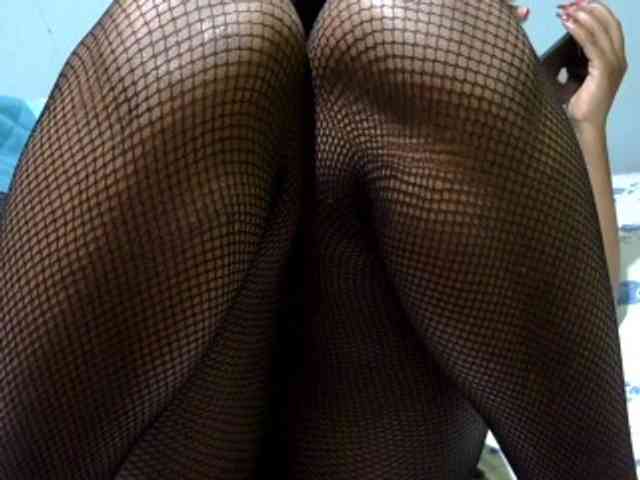 Prettydomina webcam