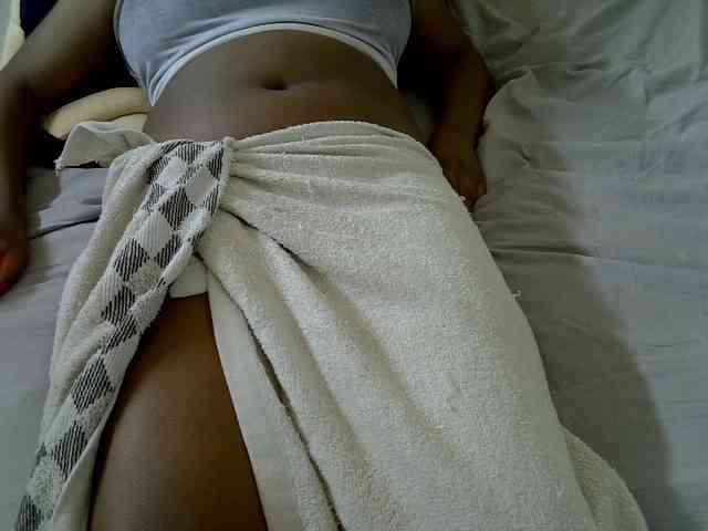 Prettydomina webcam