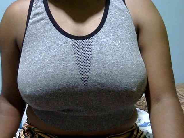 Model: Prettydomina