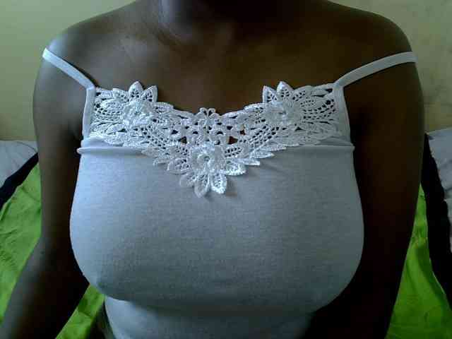 Prettydomina webcam