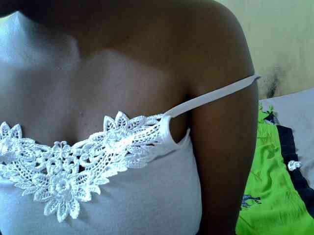 Model: Prettydomina