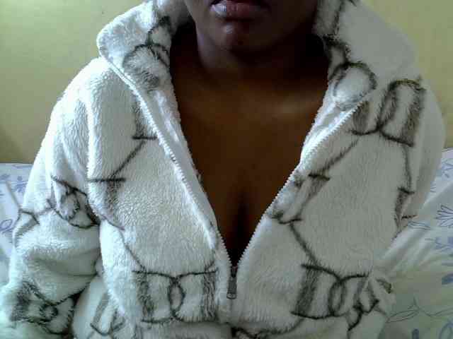 Model: Prettydomina