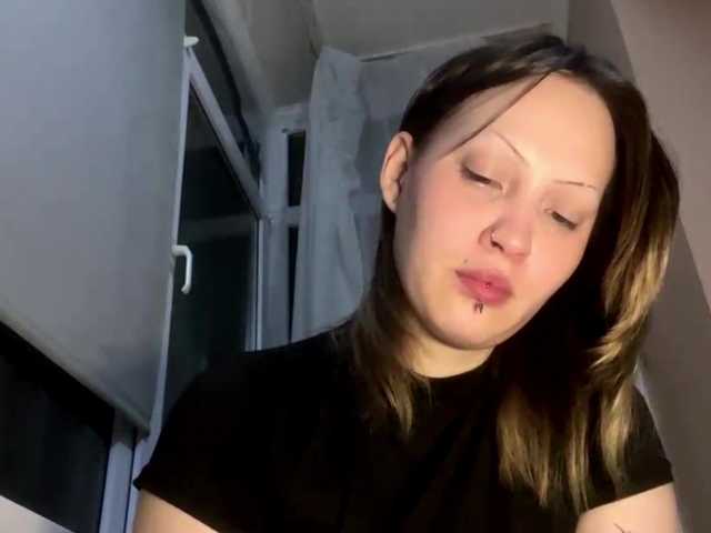 milania4go live cam on BongaCams