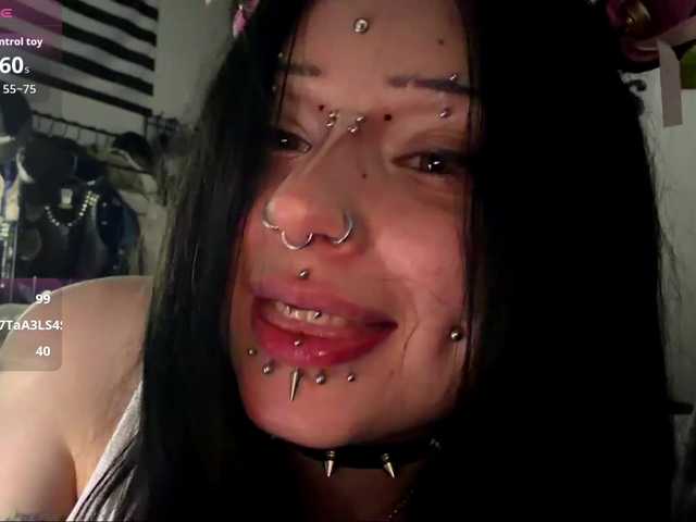 jennarocks live cam on BongaCams