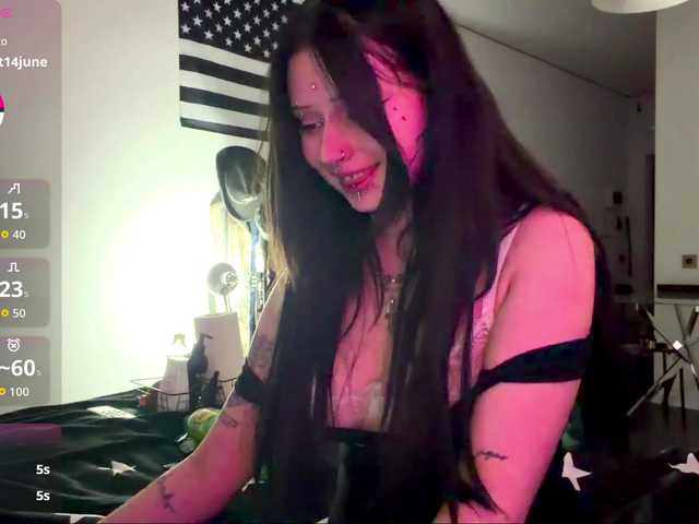 jennarocks live cam on BongaCams
