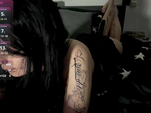 jennarocks live cam on BongaCams