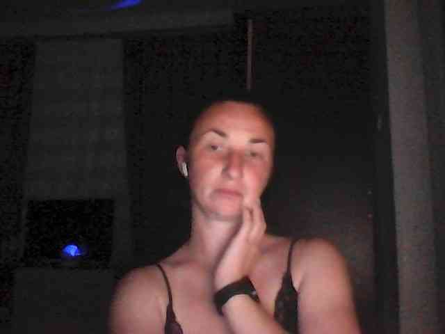 Kusia036217 webcam