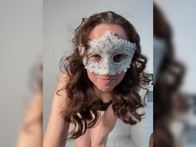 Jujunia live cam on BongaCams