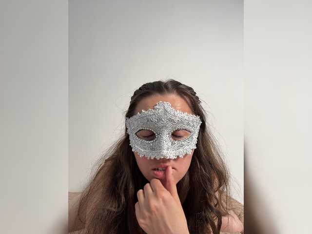 Jujunia live cam on BongaCams