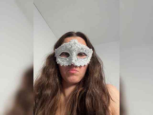 Jujunia Live Webcam on BongaCams
