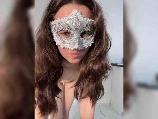 Jujunia Sex Cam Show