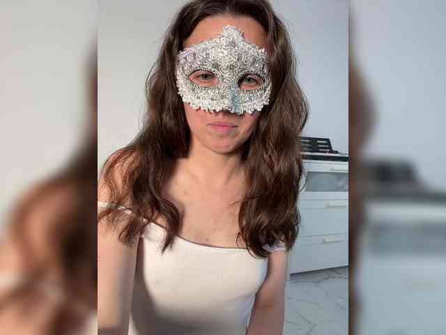 Jujunia Sex Cam Show