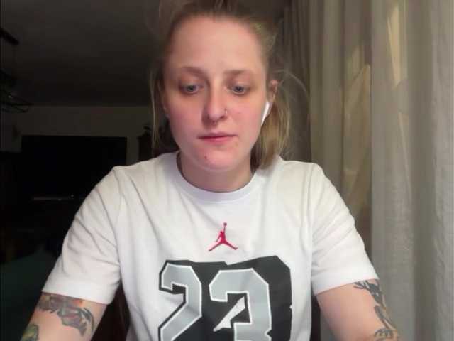 LeaSweet live cam on BongaCams