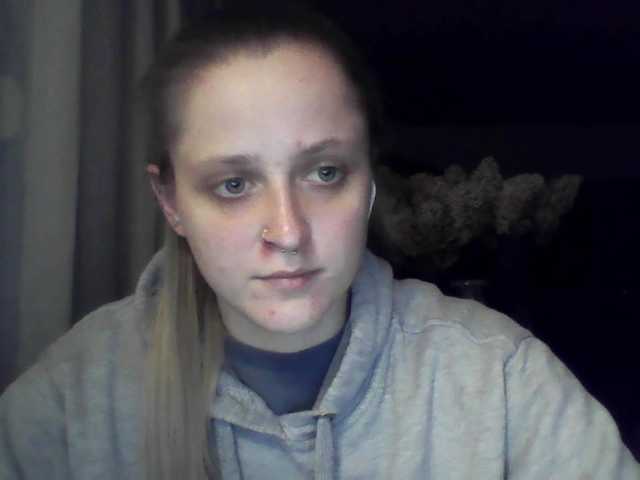 le modèle LeaSweet est en webcam porno dans un show sur le site bongacams, il possède les tags suivants: White/Caucasian,Blonde,Shaved