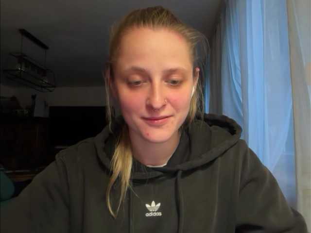 LeaSweet live cam on BongaCams