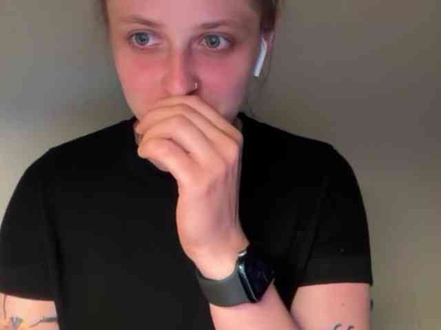 LeaSweet webcam