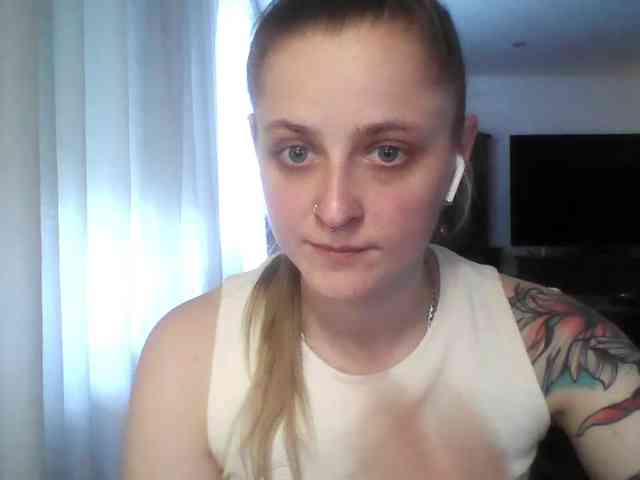 LeaSweet webcam