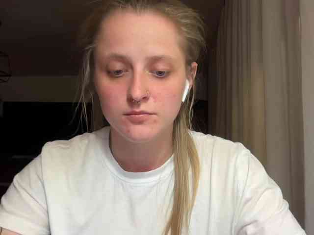 LeaSweet webcam