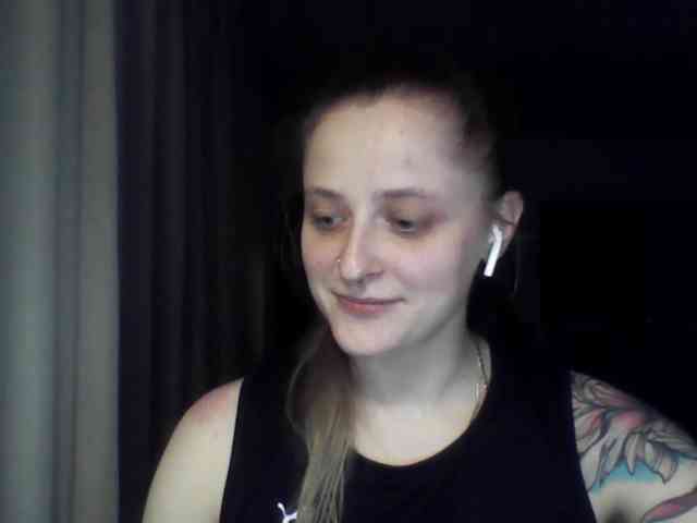 LeaSweet webcam