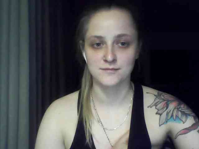 LeaSweet webcam