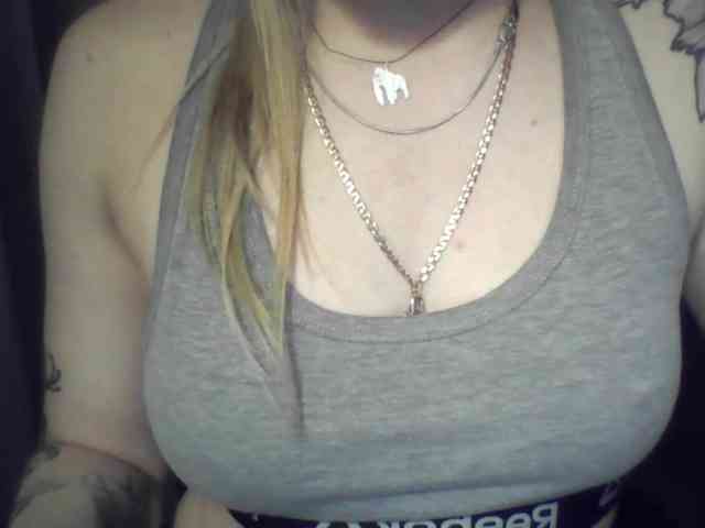 LeaSweet webcam
