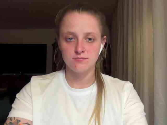 LeaSweet webcam