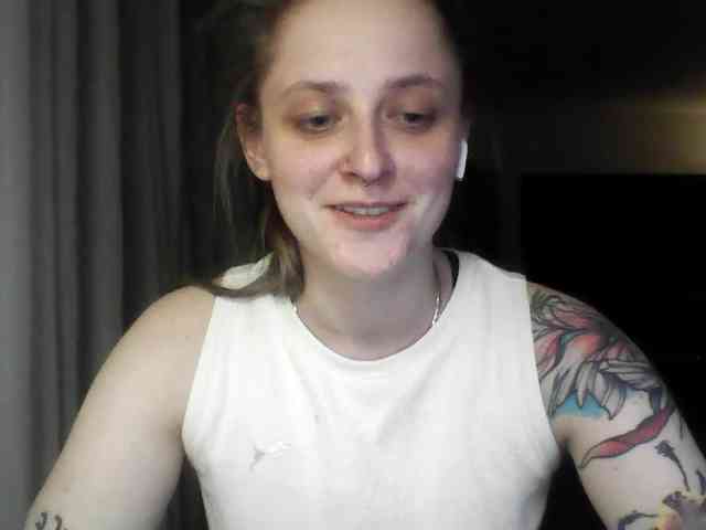 LeaSweet webcam