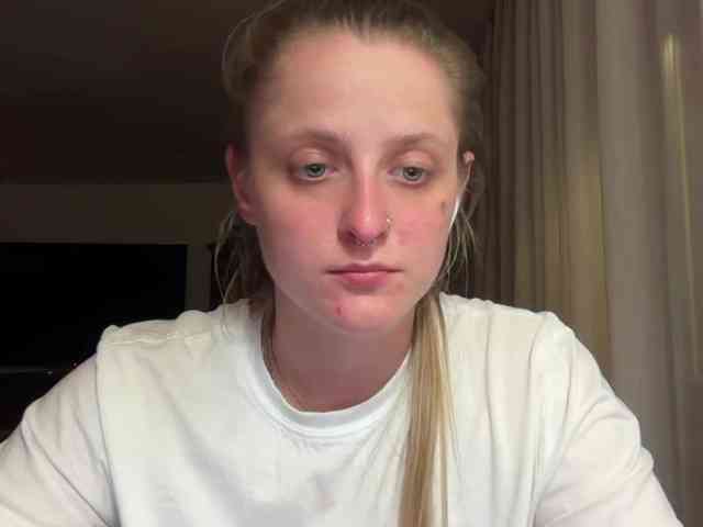 LeaSweet webcam