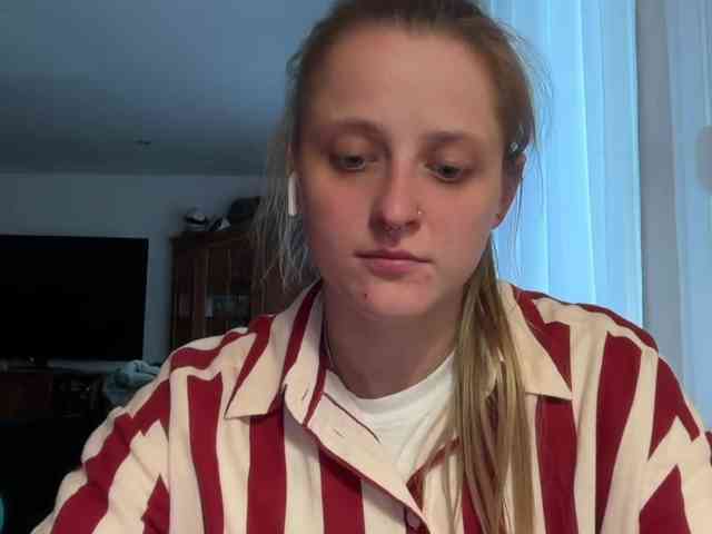 LeaSweet webcam