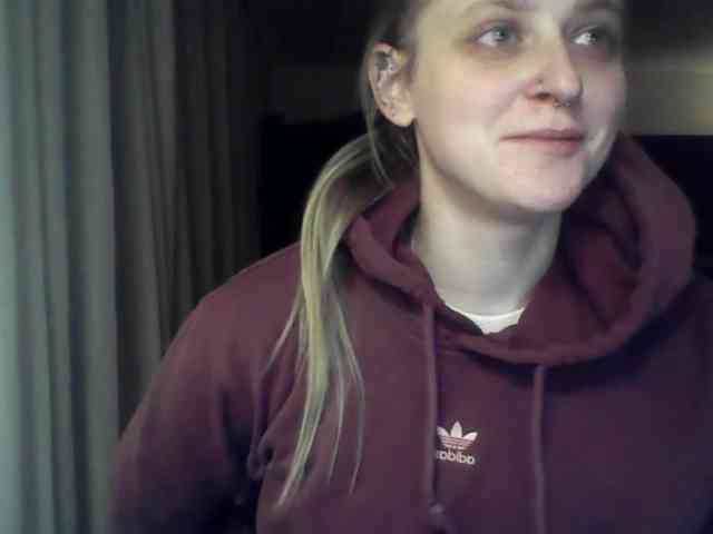 LeaSweet webcam