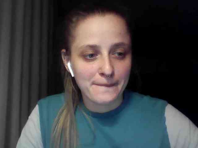 LeaSweet webcam