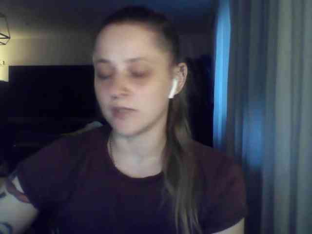 LeaSweet webcam