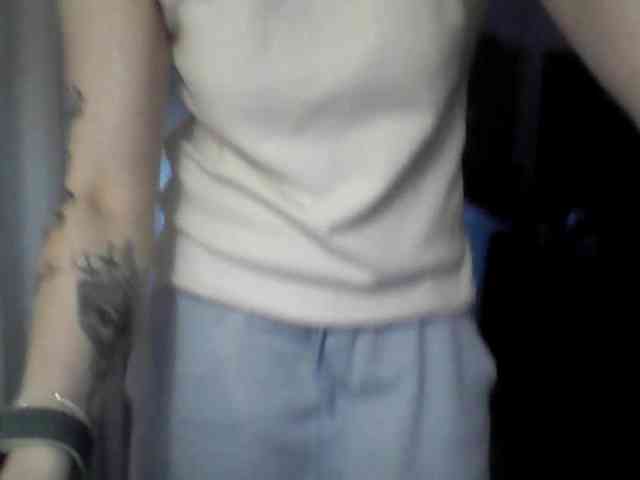 LeaSweet webcam